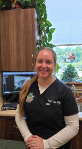 Sarah Lewis, DVM
